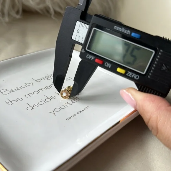 Ippolita Mother of Pearl Diamond 18k Mini Lollipop Stud Earrings - Picture 3 of 9